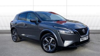 Nissan Qashqai 1.3 DiG-T MH N-Connecta 5dr Petrol Hatchback